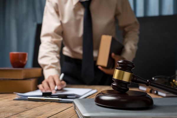 米乐M6：美国发布全球通缉令逮捕中国芯片科学家陈正坤如今怎么样了？(图3)