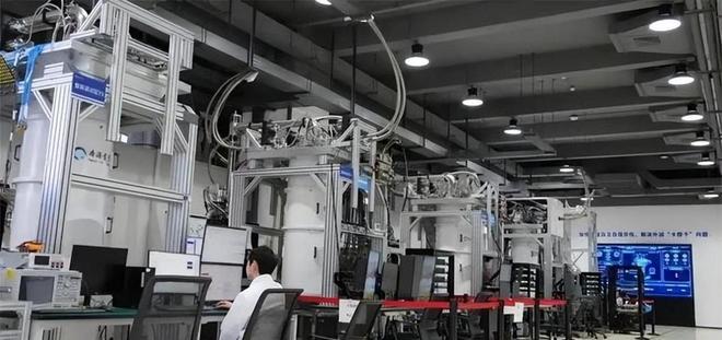 谷歌量子芯片暴涨8120亿美国突破芯片世界难题中国能追上吗？(图9)