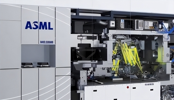 米乐M6平台：芯片技术地震：中国新发现光刻机再见？全球格局将重塑？(图3)