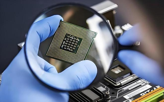 日媒：再不出手中国又要复制DVD套路把芯片市场干成白菜价(图2)