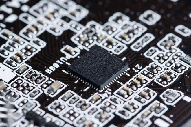 日媒：再不出手中国又要复制DVD套路把芯片市场干成白菜价(图4)