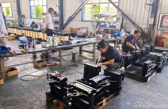 马斯克一语成真全球抢购的不是芯片而是中国20万一台变压器(图4)