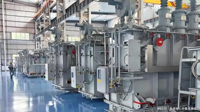 马斯克一语成真全球抢购的不是芯片而是中国20万一台变压器(图3)